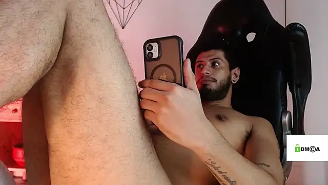 Chat +18 de Colby_brown03 ao vivo