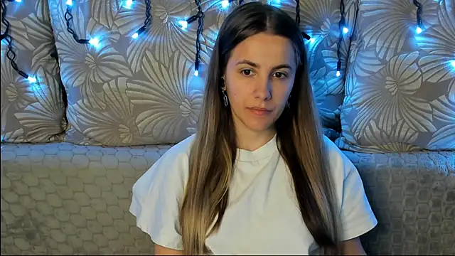 Онлайн чат XXX MaggieCake