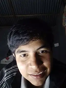 XXX chat uživo modela JassonMuller