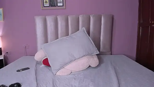 ORIANNA_21 Chat XXX in diretta