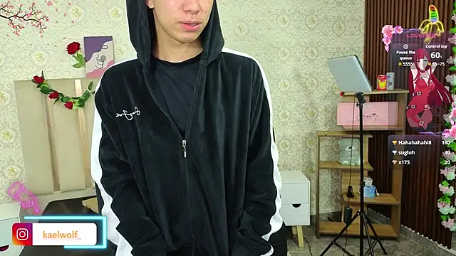Živý XXX chat kaelwolf_tay