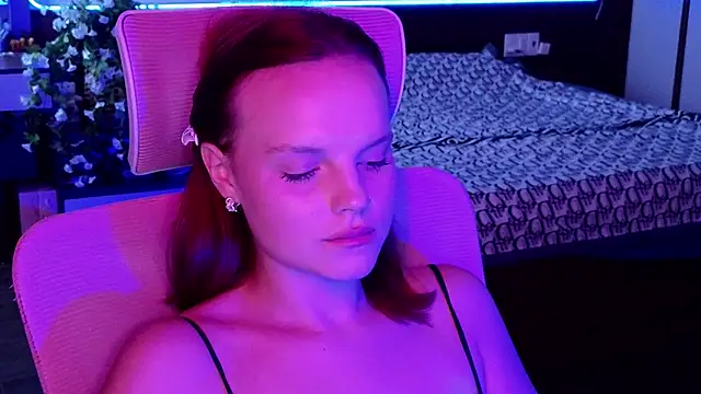 mollybossy élő XXX-chatje