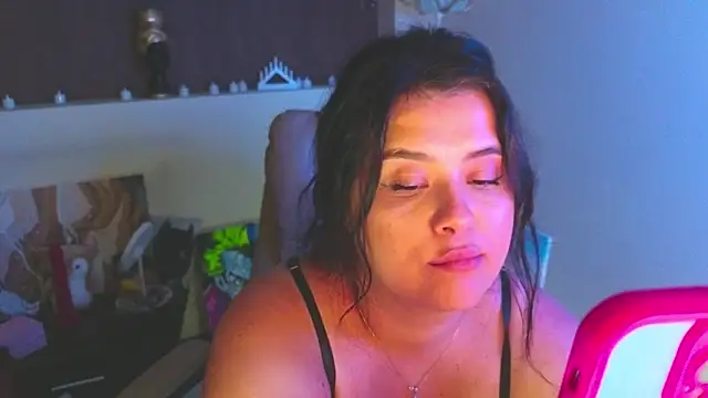 XXX chat uživo modela Malika_uAngel