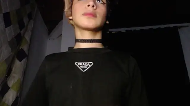 DaraSweet20's Live XXX Chat