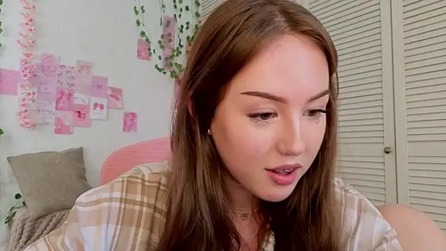 Chat +18 de silver_grl ao vivo