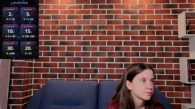 MyrtaMcclaney's Live XXX Chat