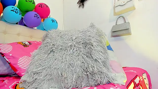 MiaEvans0 Live XXX Chat