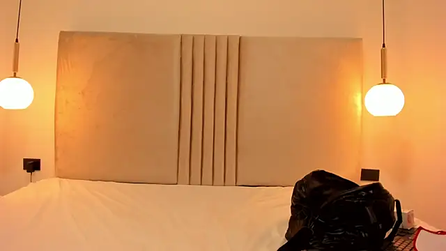 Živý XXX chat AnnyRhode_