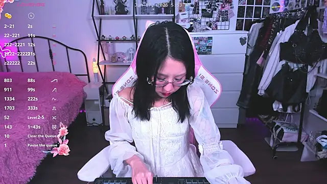 แชท XXX สดของ ashleywowmeow