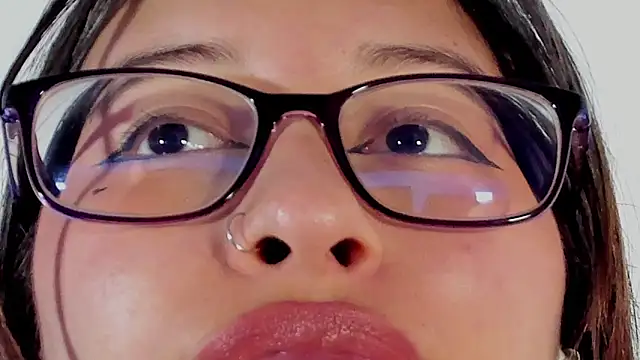 Katnis_love_ Chat XXX live