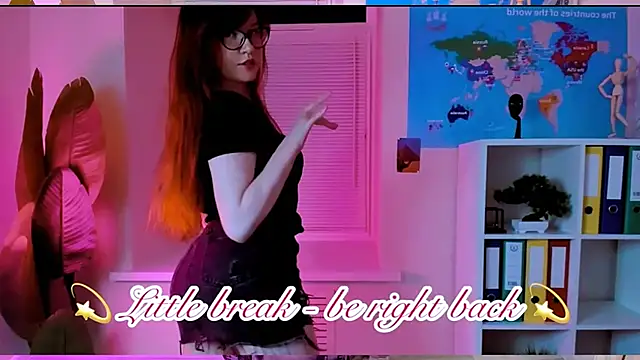 Czat XXX na żywo – CarolGiggly
