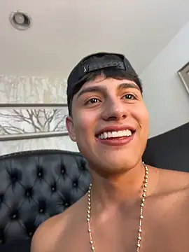 Chat XXX Live Lander_Cruz