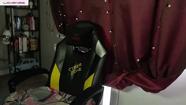 so_cute777's Live XXX Chat