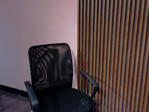 Czat XXX na żywo – _MileyRoss