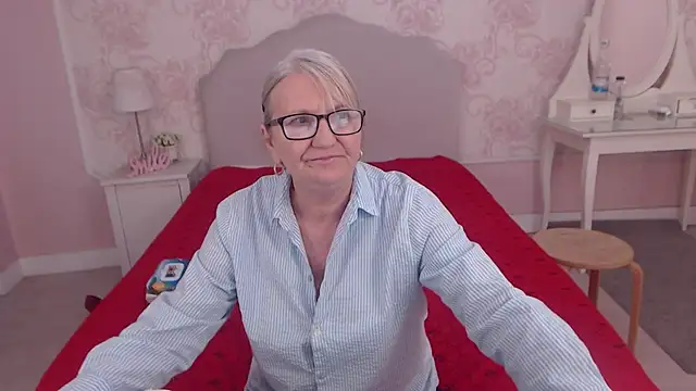 LadyAlana 现场XXX聊天