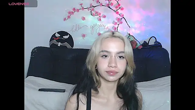 sweet_molly420 现场XXX聊天