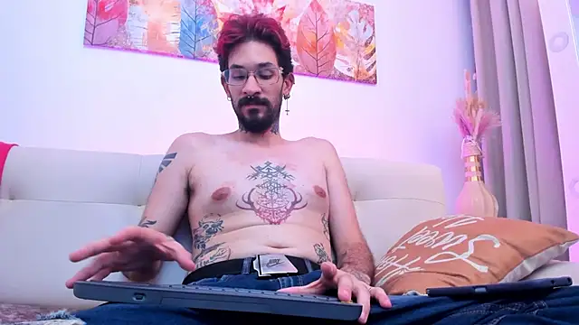 XXX chat uživo modela Jonathan_Soto