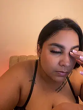 Liithn Live XXX chat