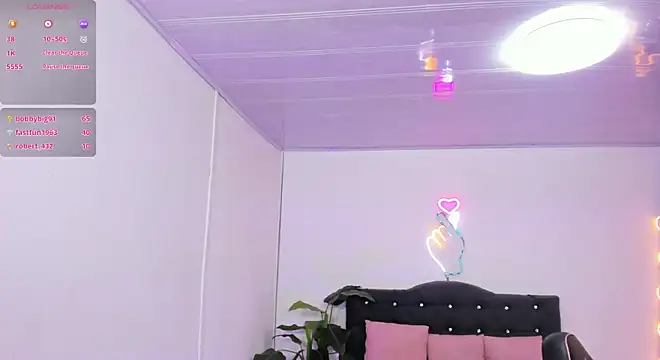 DANNA_TAY's Live XXX Chat