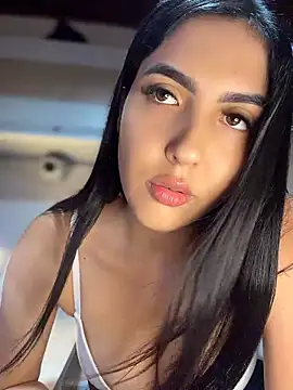 I_AM_SOPHIE_'s Live XXX Chat