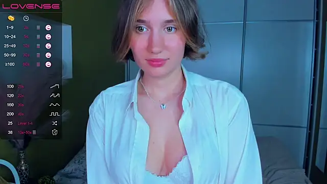 EdinaBiers' Live XXX Chat