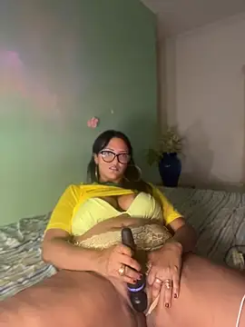 Chat +18 de AuroraChest ao vivo