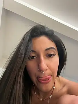 Jassmine3's Live XXX Chat