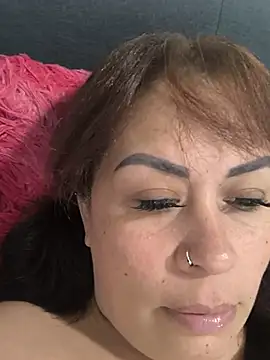 Онлайн чат XXX Natymendoza998