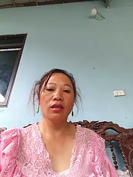 Jooj- Live XXX-chat