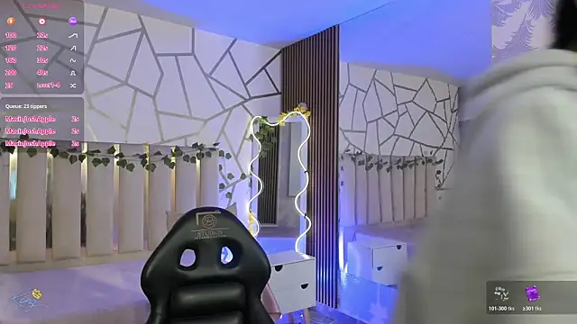 Cloee_tay1 Adlı Modelin Canlı XXX Sohbeti