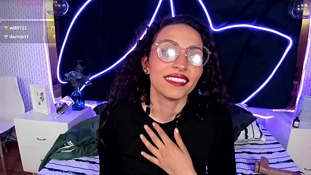 XXX chat uživo modela ANAMARIAMD