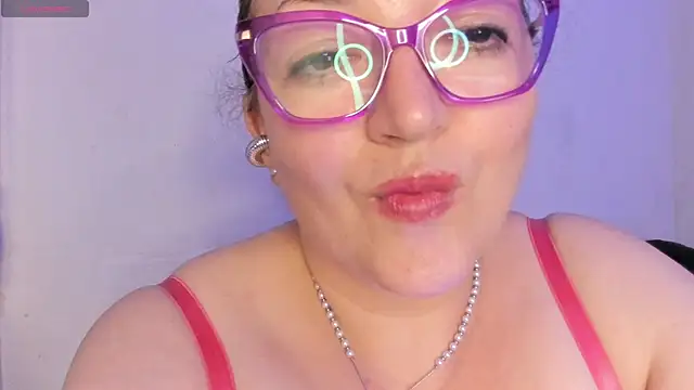 Naty_Mature_'s Live XXX Chat