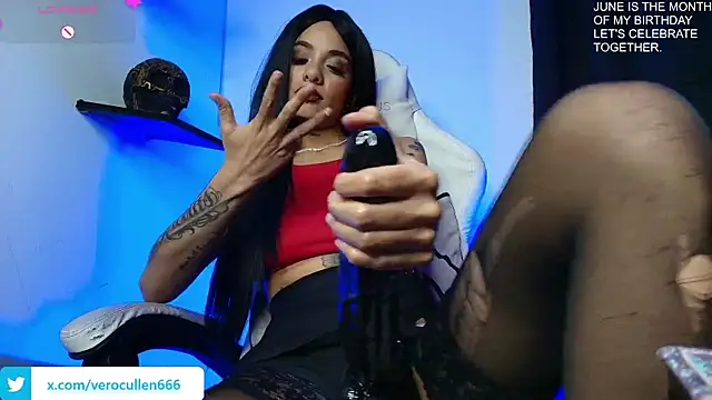 Czat XXX na żywo – luci_fer_devil