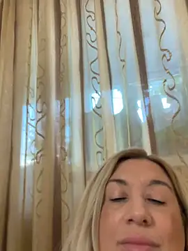 Czat XXX na żywo – TheeaBlanco