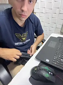 Онлайн чат XXX Fer_Ti