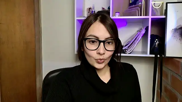 lalawhitte's Live XXX Chat