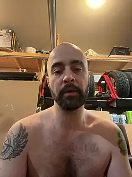 צ'אט XXX בשידור חי של Fade_Solo