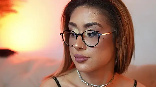 AileenKiss Live XXX-Chat