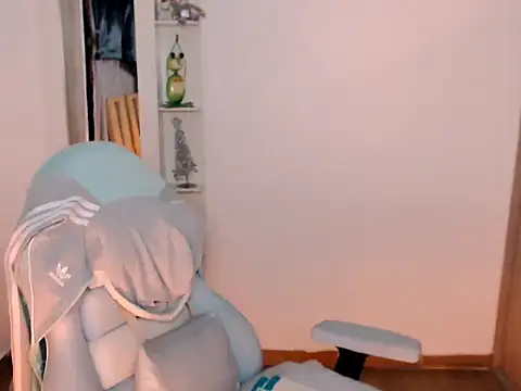 BOREAL_MOON's Live XXX Chat