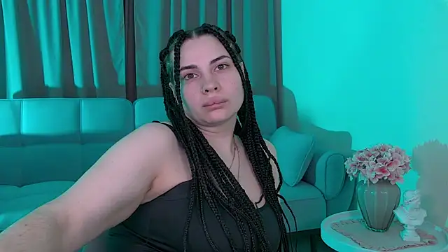 AdrianaToress' Live XXX Chat