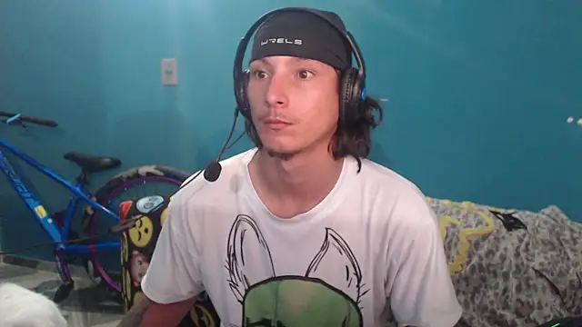 Chat XXX ao vivo de MrKingsaintx