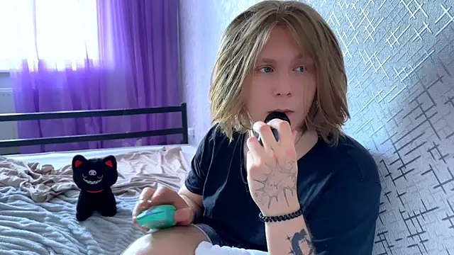 Hirtay Live XXX-chat