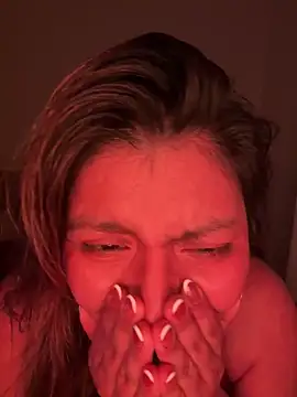 Chat +18 de Miickinow ao vivo