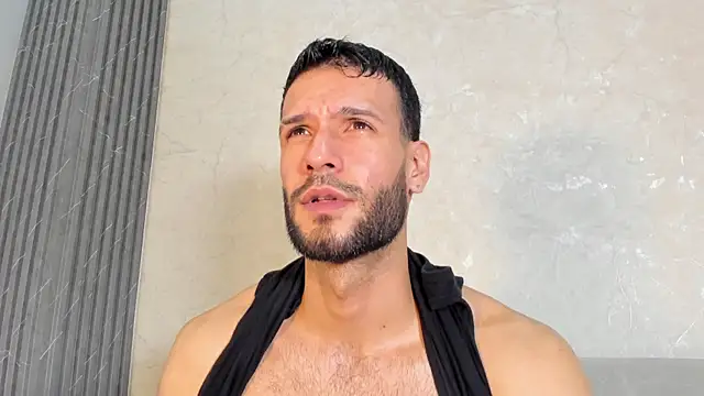 Jacob_Benelli Chat XXX in diretta