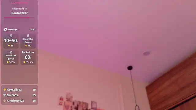 LunaXBaddie's Live XXX Chat