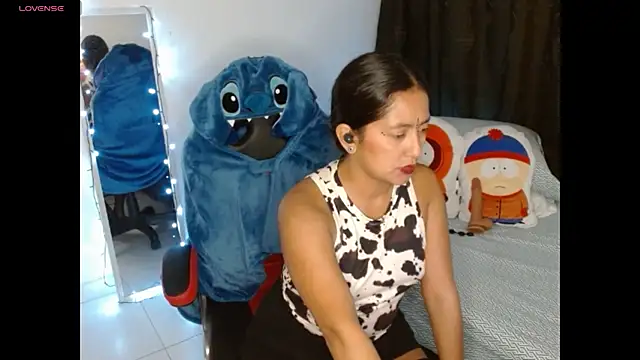 NovahPerotti's Live XXX Chat