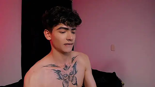 Axel_InkShade_ – Naživo XXX chat