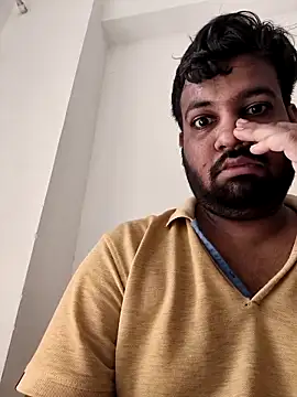 Chatroom XXX en direct de vinay_smalldick