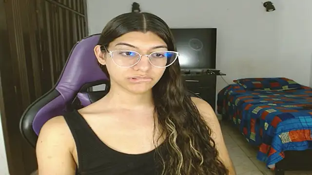 دردشة Alanni_parker الجنسية المباشرة