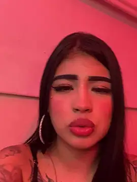 Chat XXX ao vivo de Dannii-